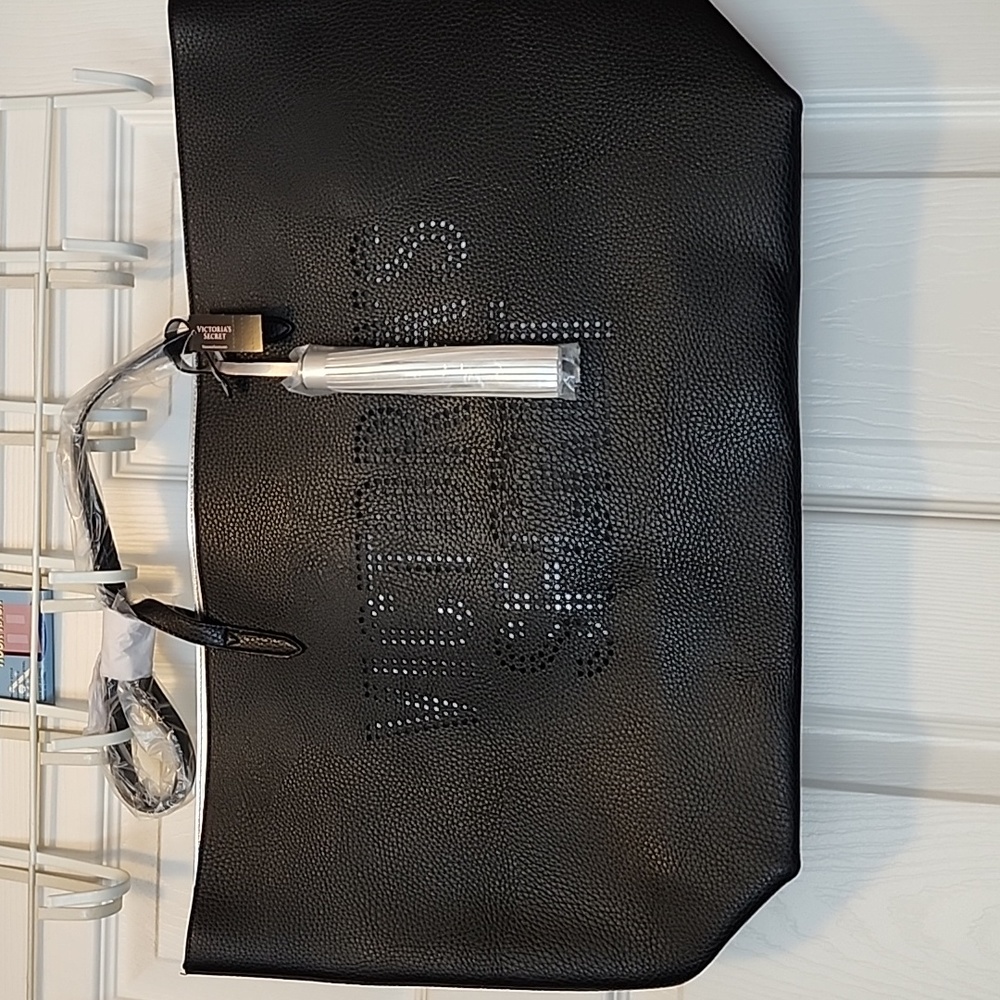 VICTORIA SECRET PURSE